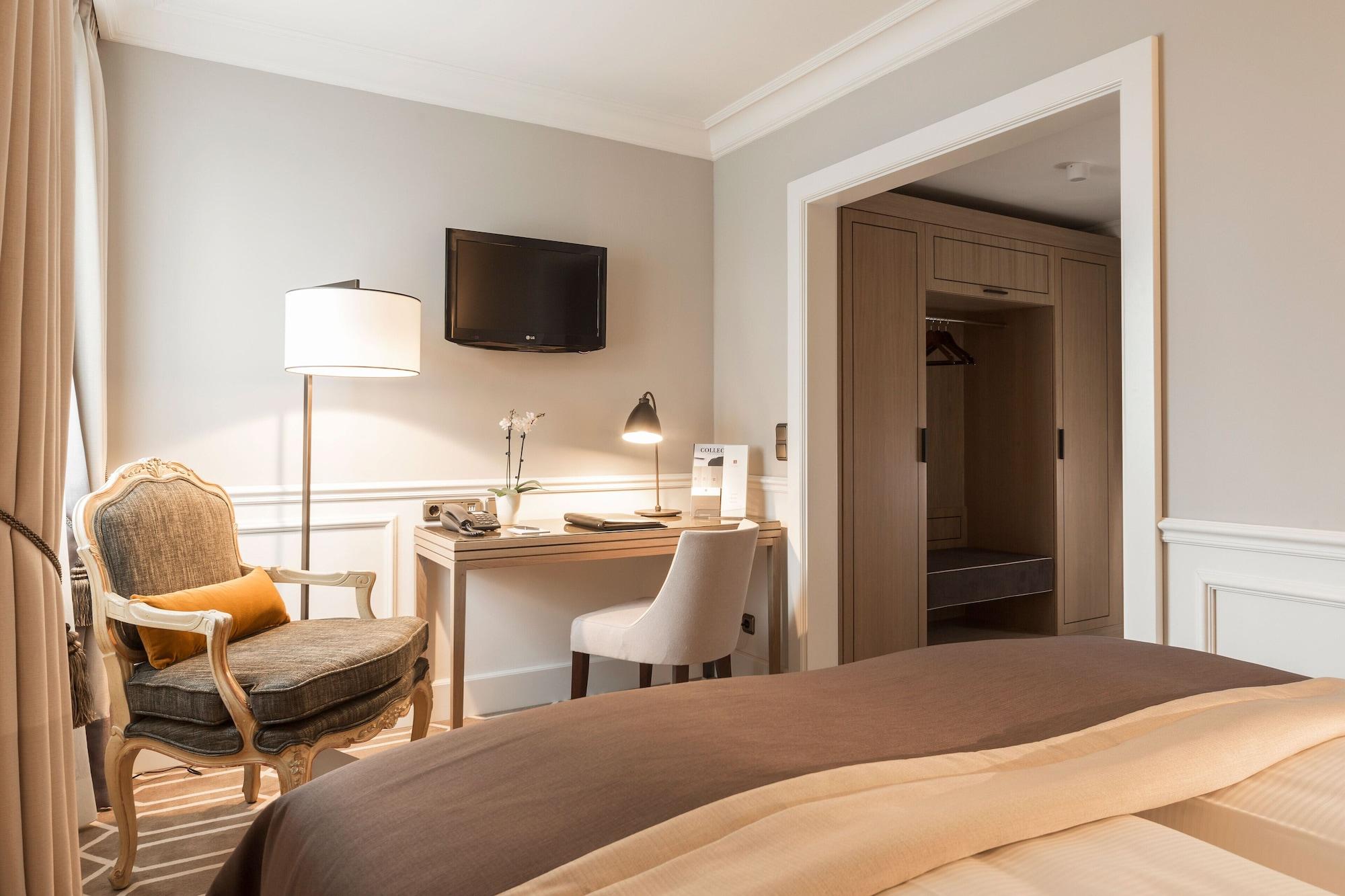 Althoff Hotel Fuerstenhof Celle Exterior foto A room at the Hotel de Crillon