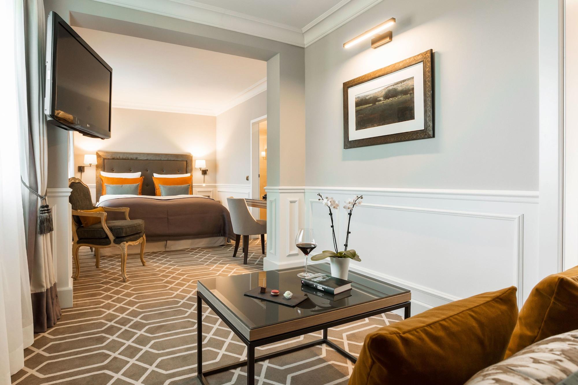 Althoff Hotel Fuerstenhof Celle Exterior foto Suite