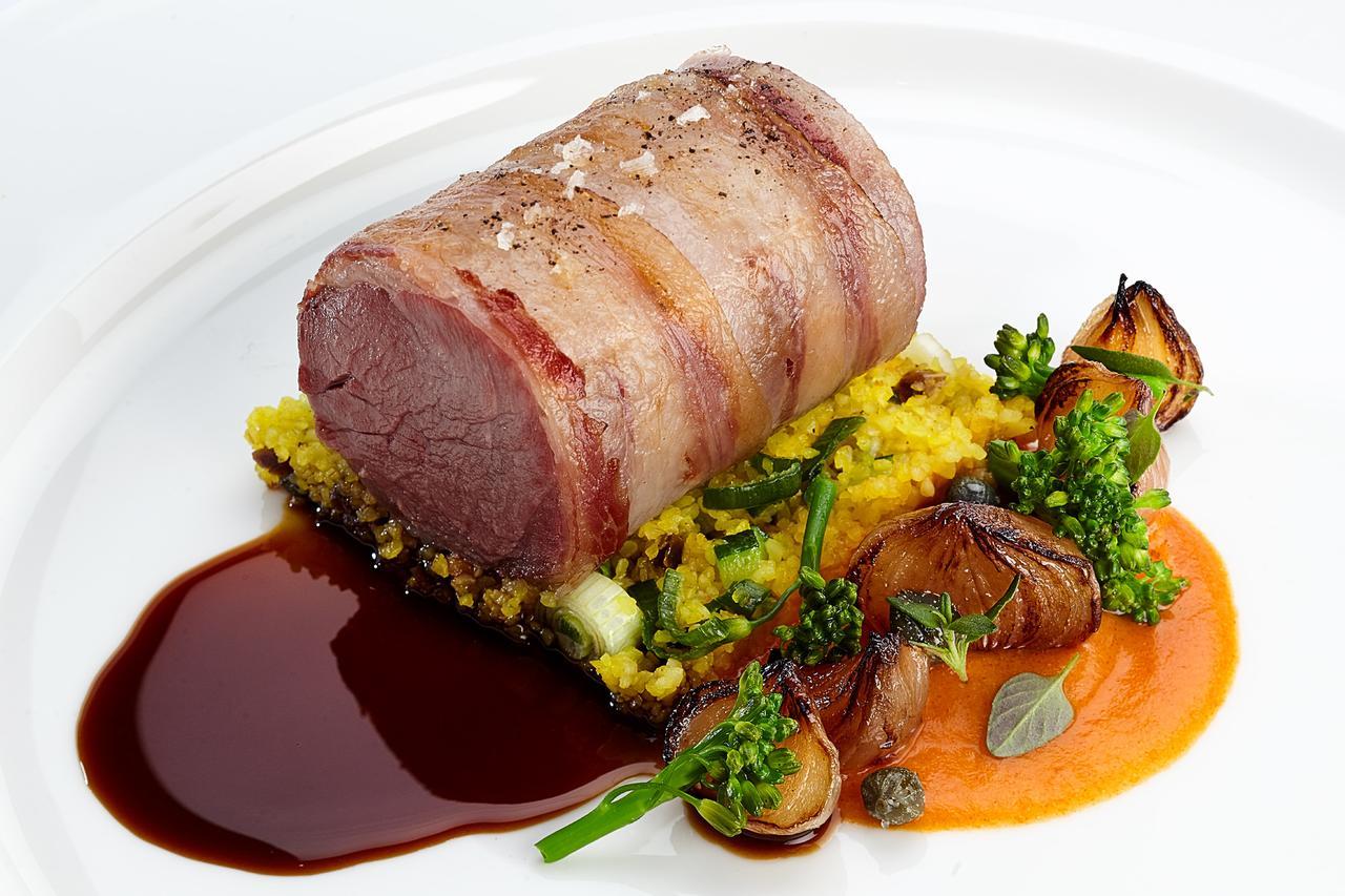 Althoff Hotel Fuerstenhof Celle Exterior foto A beef tenderloin